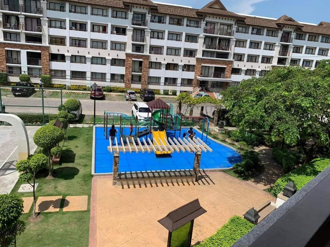 Ri'S One Oasis W Free Pool Back Of Sm City Mall Davao Exterior foto